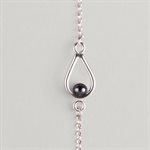 Teardrop and Freshwater Pearl Bracelet – black pearl – M / L