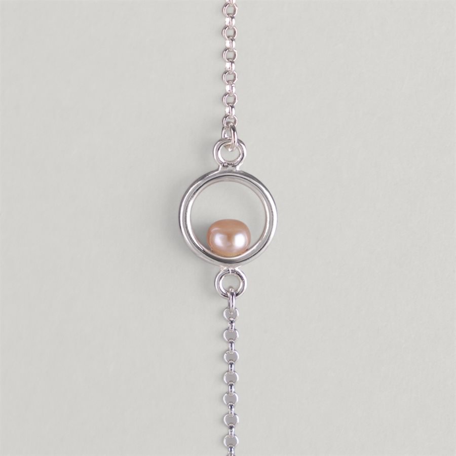 Circle and Freshwater Pearl Bracelet – pink pearl – M / L