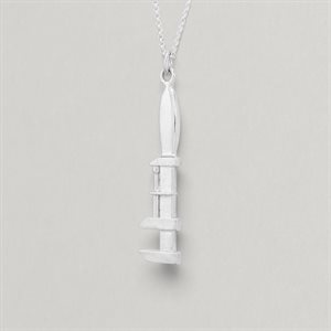 Pendentif Clé anglaise Clue en argent poli