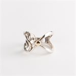Silver ring decorated with gold, openwork model with spiral effect 